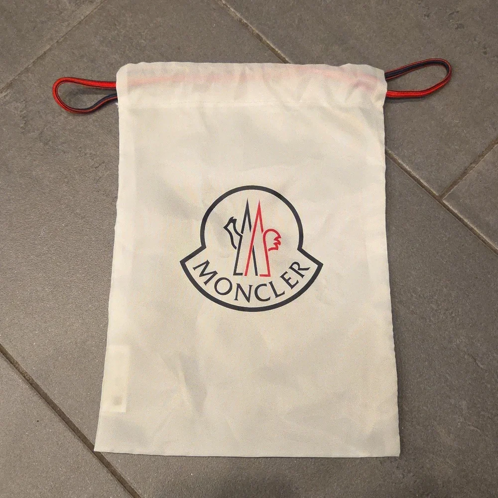 BRAND NEW AUTHENTIC MONCLER DUST BAG DUSTBAG 11